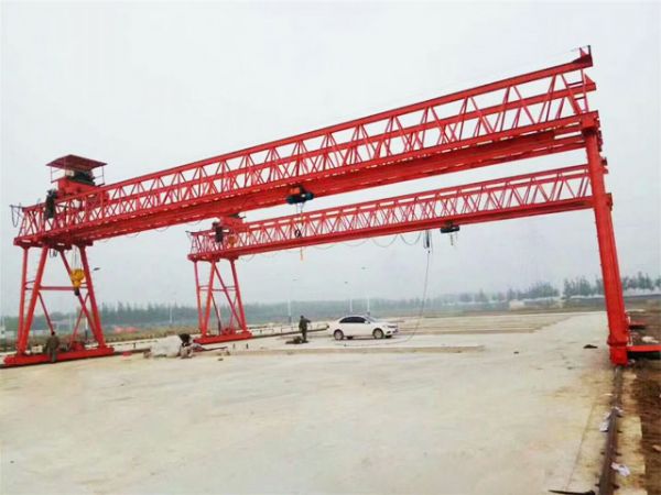 提梁機施工現(xiàn)場